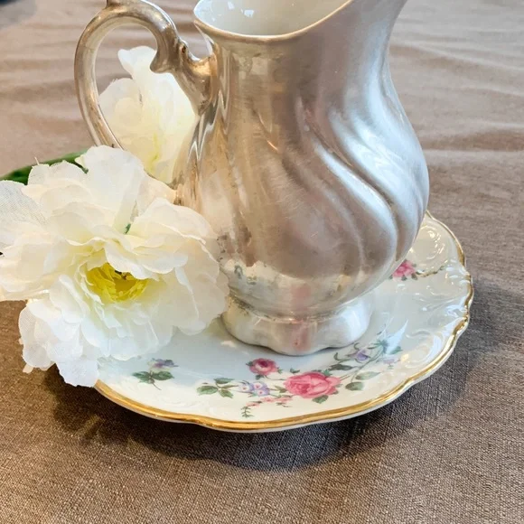 Elegant Silver Pitcher - Picture 7 of 7